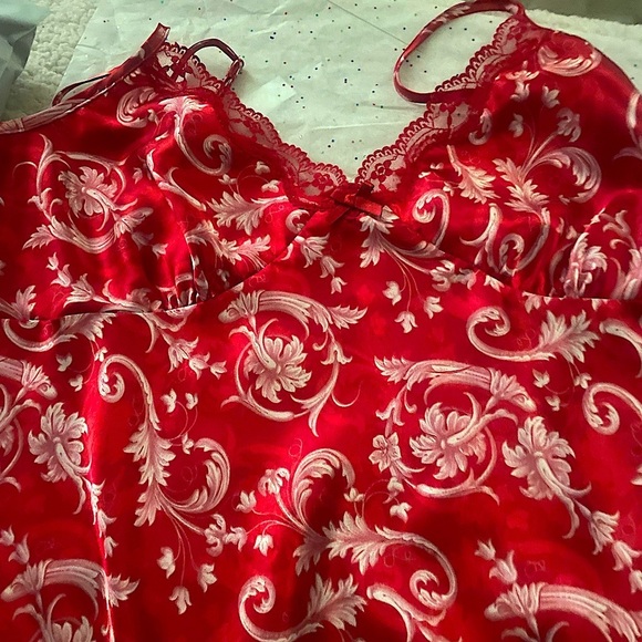 Adonna Feminine Red Lace Women's (Plus XXLg) Slip-dress/Sleep-dress Lingerie - Picture 7 of 11